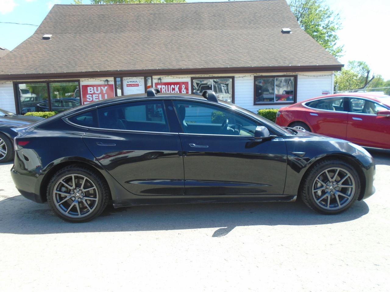 2018 Tesla Model 3 MID RANGE RWD - Photo #4