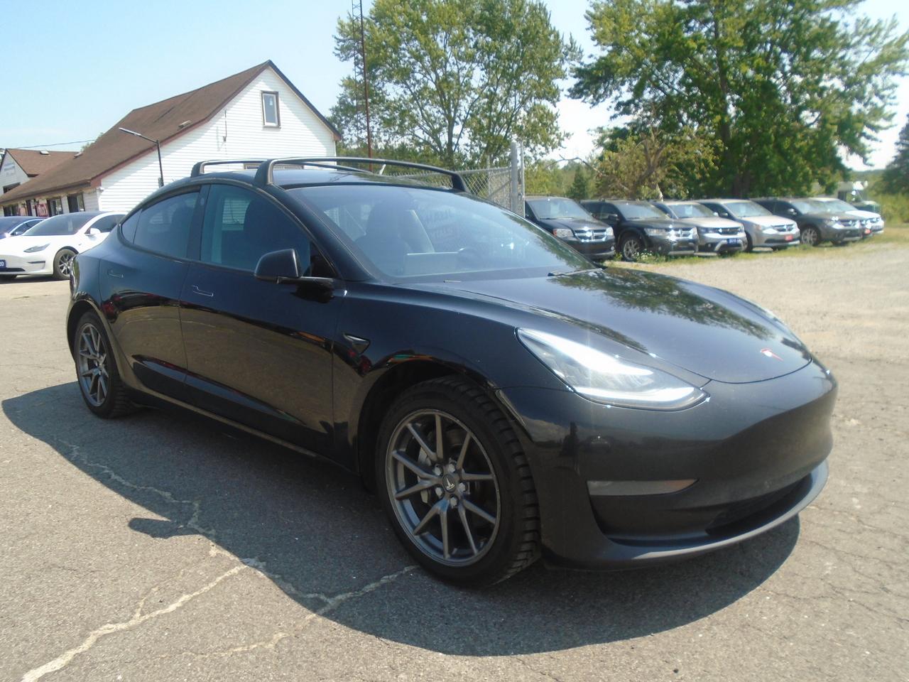 2018 Tesla Model 3 Mid Range Battery 341KM Full Charge Photo