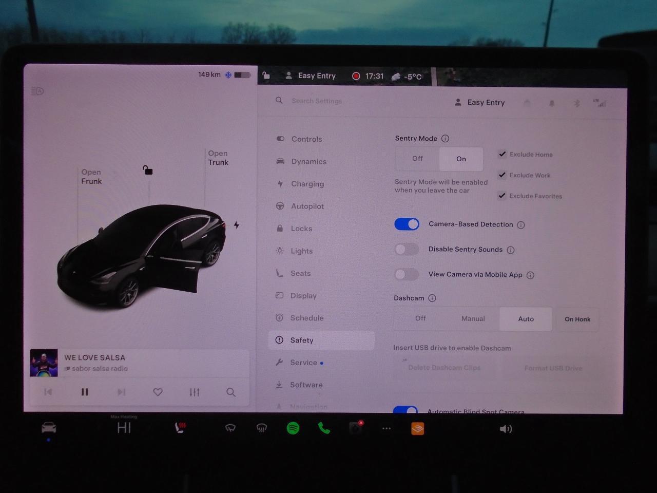 2018 Tesla Model 3 Mid Range Battery 341KM Full Charge Photo