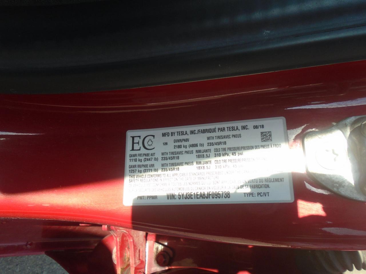 2018 Tesla Model 3 Model 3 Long Range RWD - Photo #40