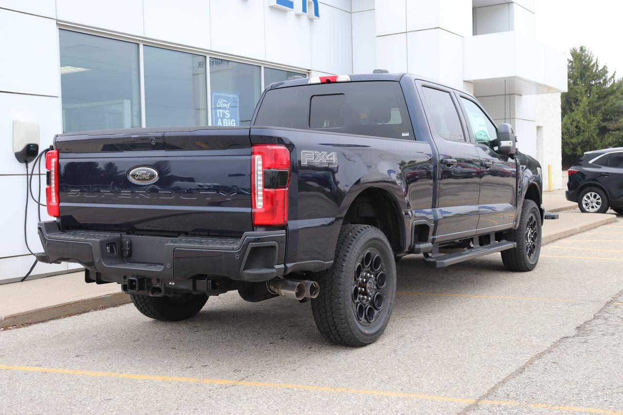 2025 Ford F-250 Super Duty SRW LARIAT 4WD CREW CAB 6.75' BOX Photo1