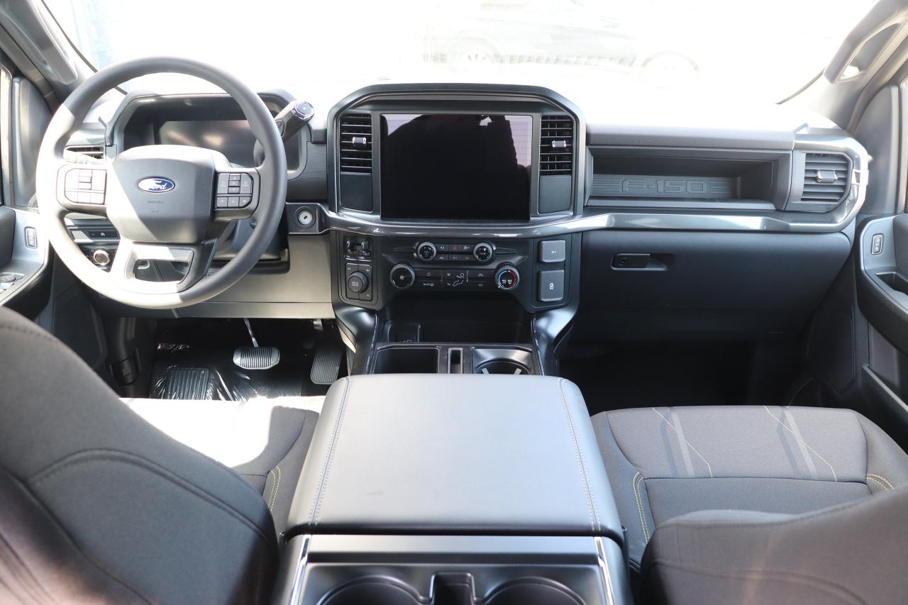 2025 Ford F-150 STX 4WD SuperCrew 5.5' Box Photo5