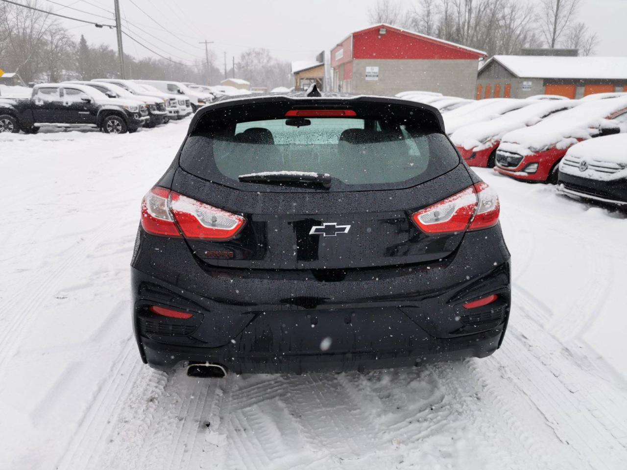 2018 Chevrolet Cruze RS HATCHBACK - Photo #4