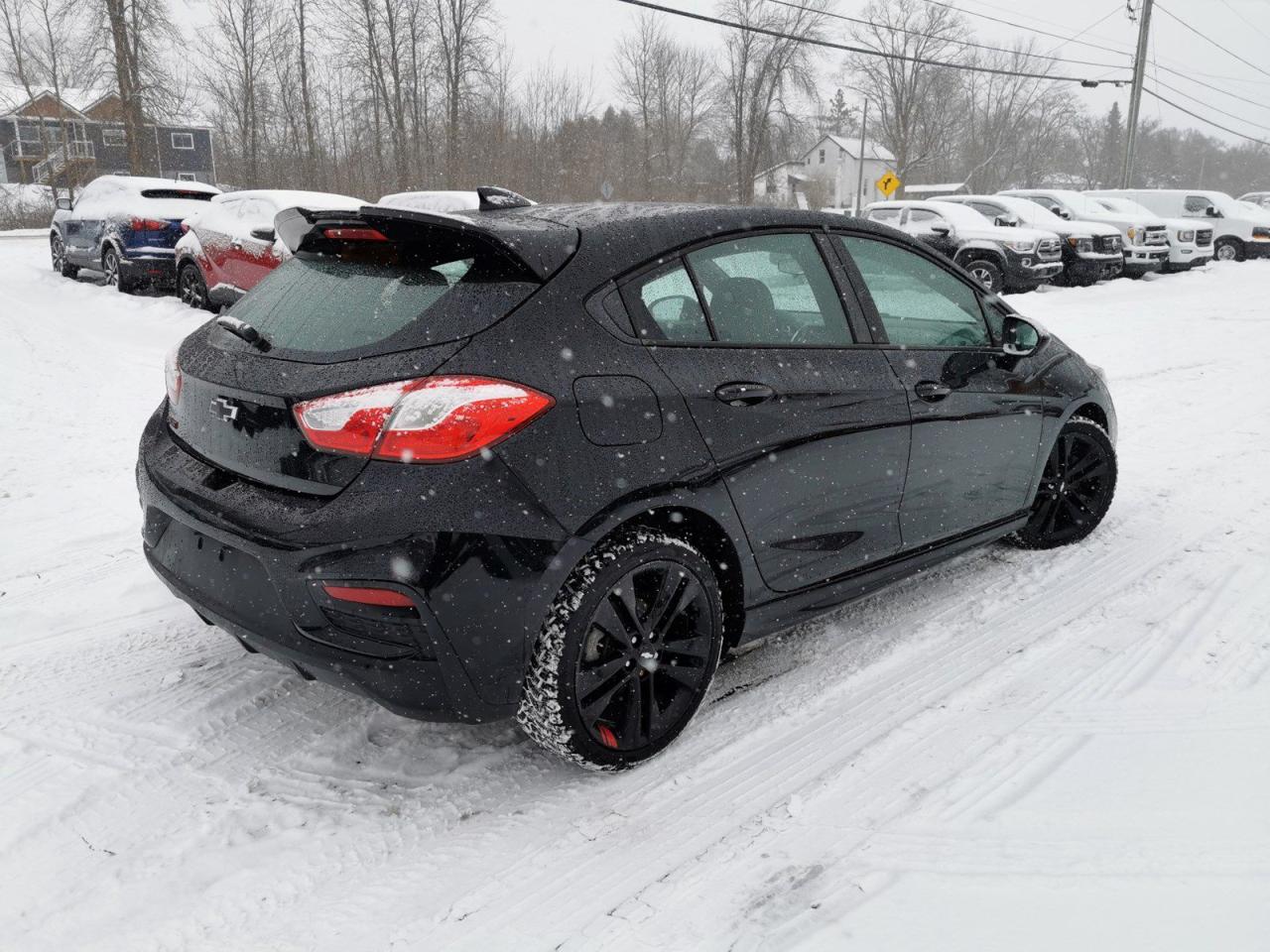 2018 Chevrolet Cruze RS HATCHBACK - Photo #5