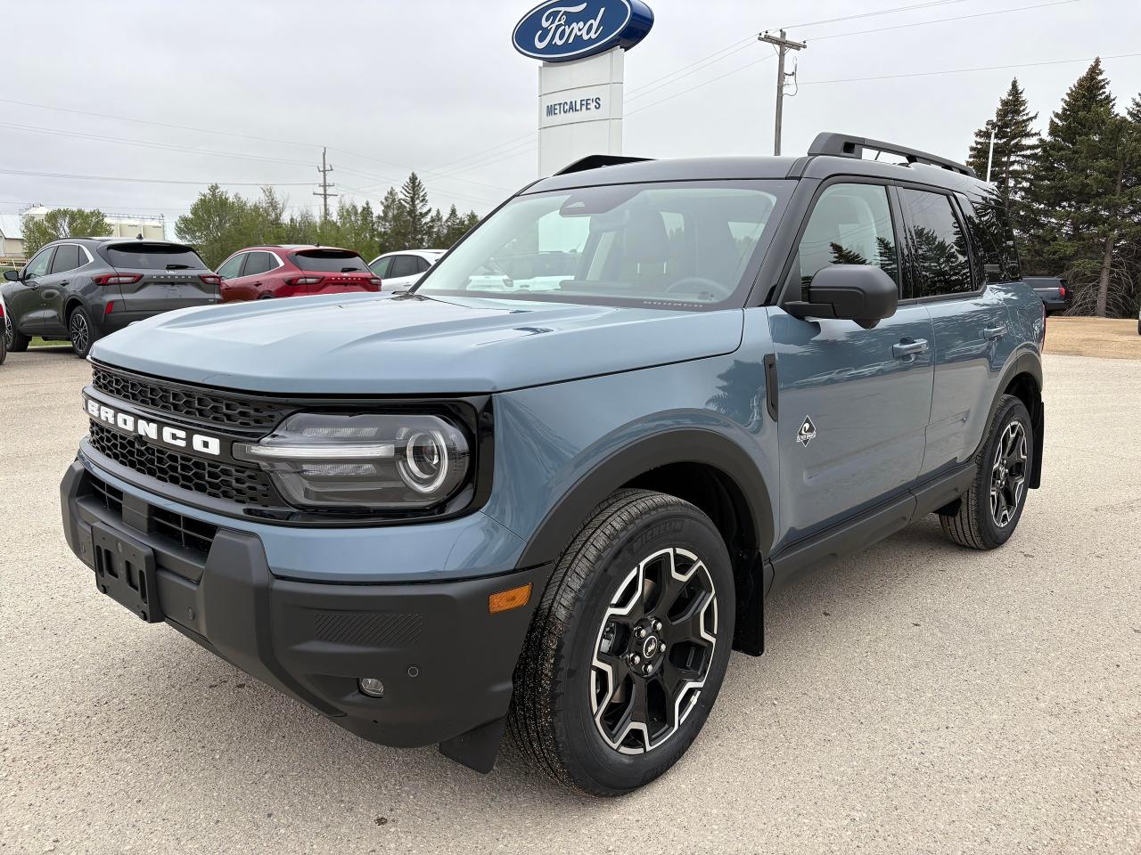 2025 Ford Bronco Sport Outer Banks 4X4 Photo1
