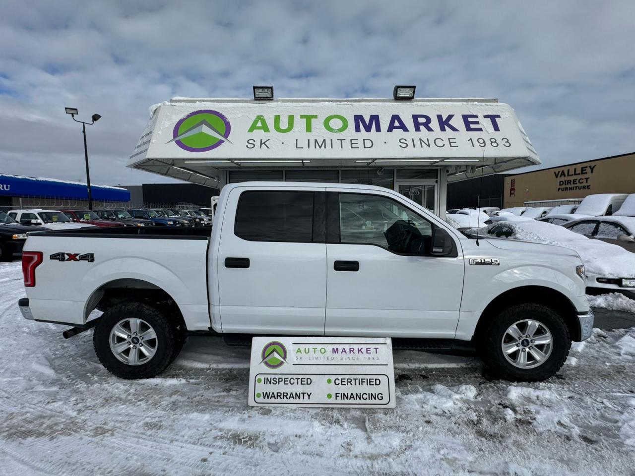 Used 2015 Ford F-150 XLT SuperCrew 6.5-ft. Bed 4WD INSPECTED W/BCAA MBRSHP & WRNTY! for sale in Langley, BC