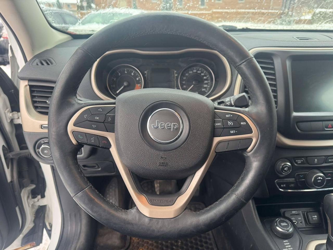 2014 Jeep Cherokee 4WD 4dr North - Photo #19