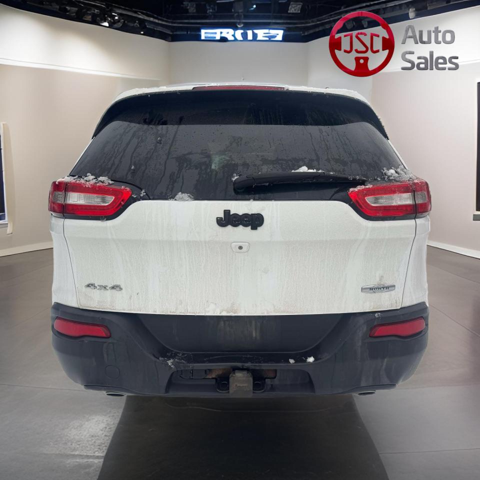 2014 Jeep Cherokee 4WD 4dr North - Photo #6