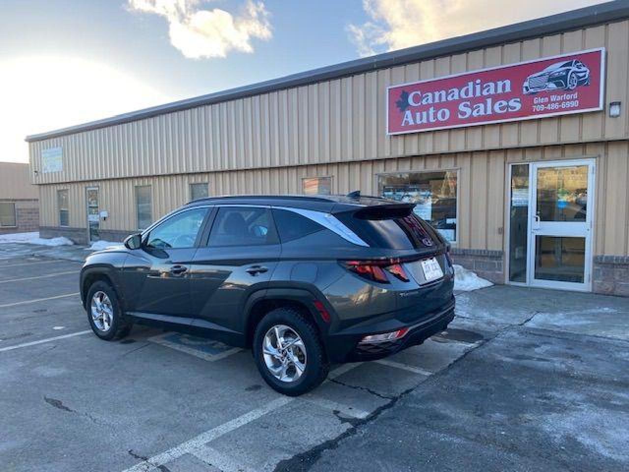 2023 Hyundai Tucson Preferred AWD - Photo #4