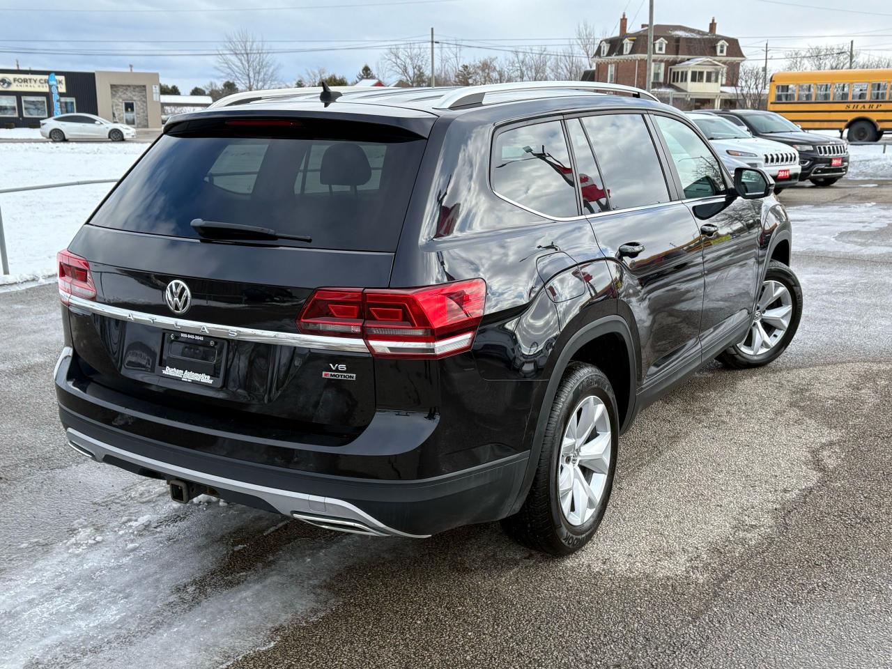 2018 Volkswagen Atlas TRENDLINE Photo4