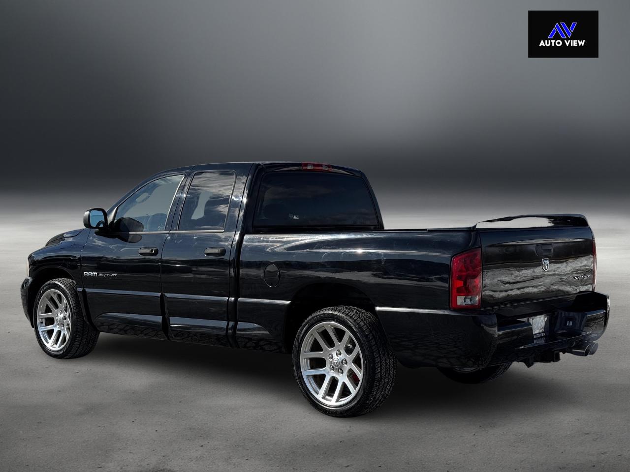 2005 Dodge Ram SRT-10 **VIPER MOTOR**NO ACCIDENTS** Photo4