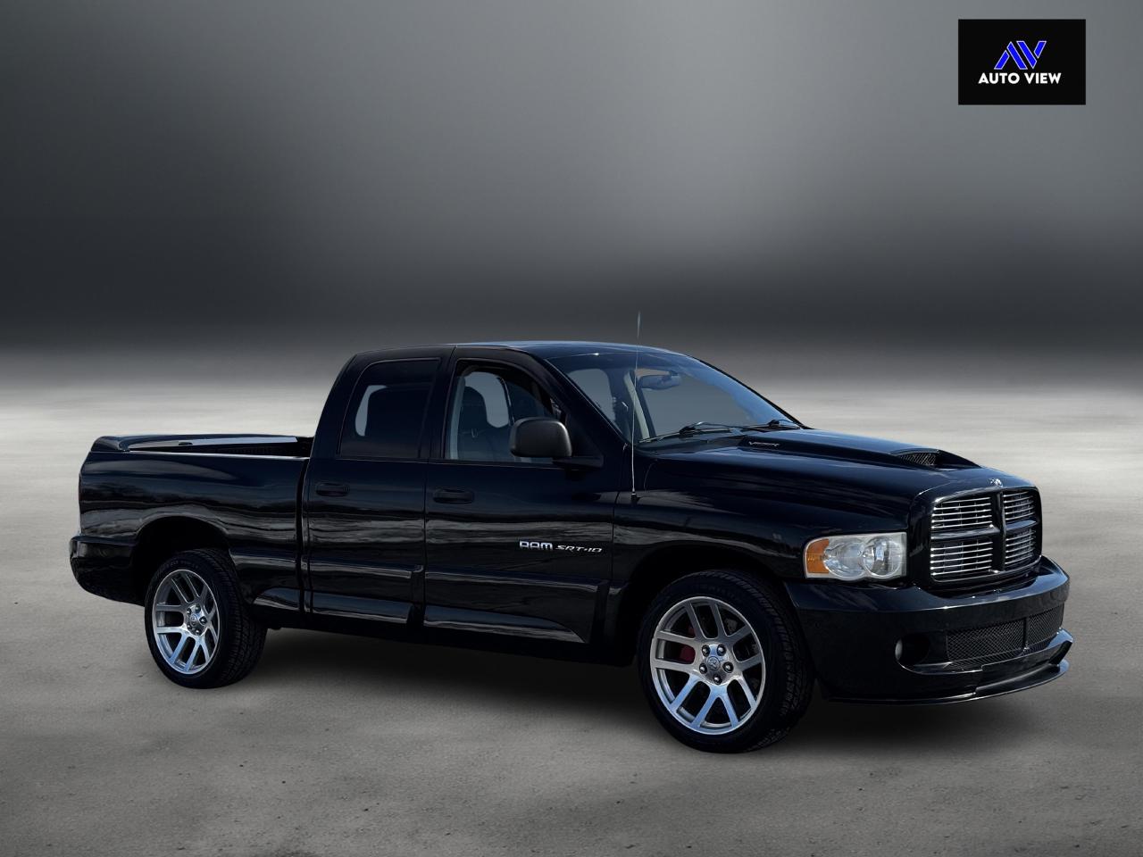 2005 Dodge Ram SRT-10 **VIPER MOTOR**NO ACCIDENTS** - Photo #9