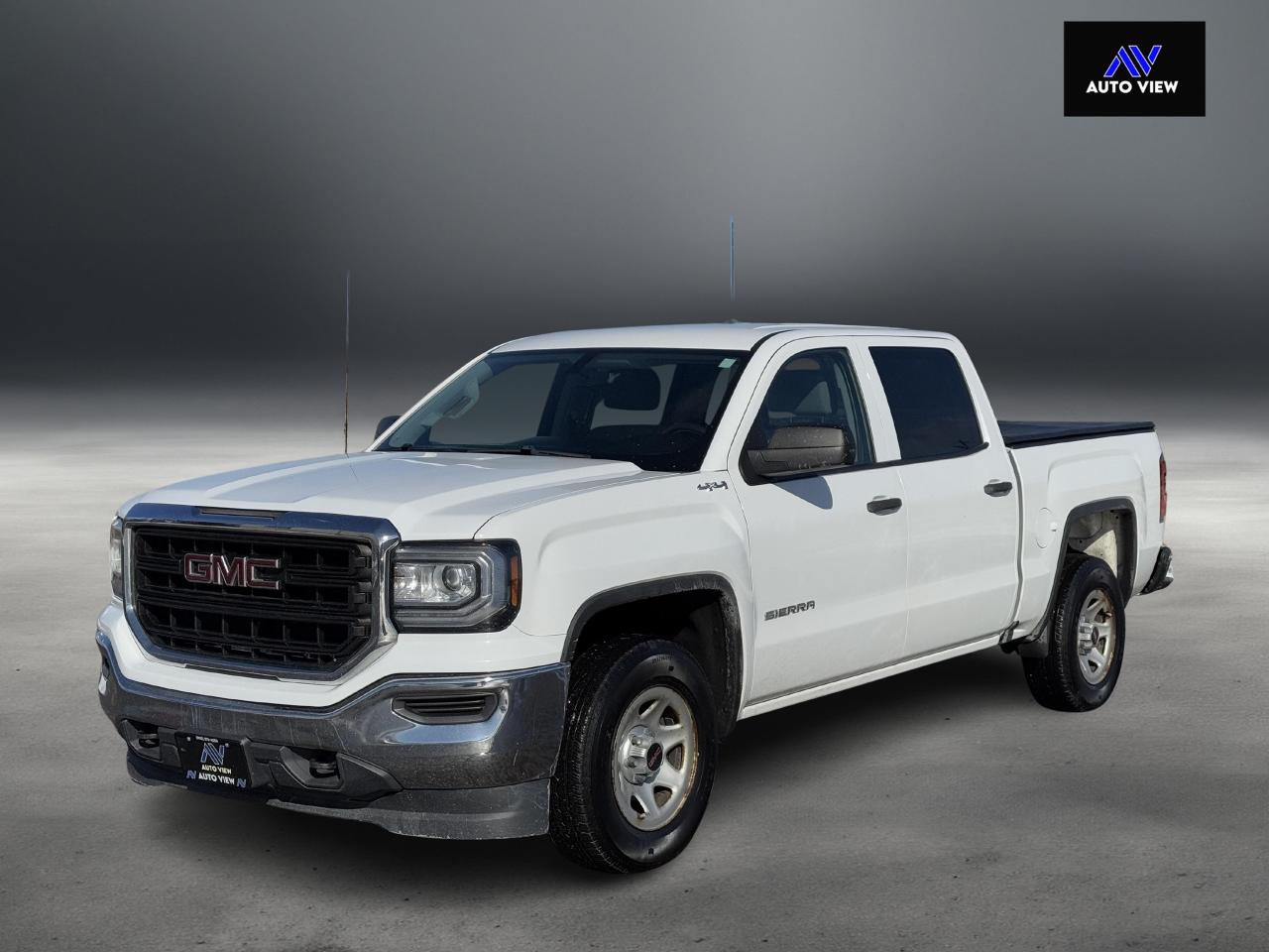 2018 GMC Sierra 1500 4WD CREW CAB 153.0" **GREAT SERVICE HISTORY** - Photo #3