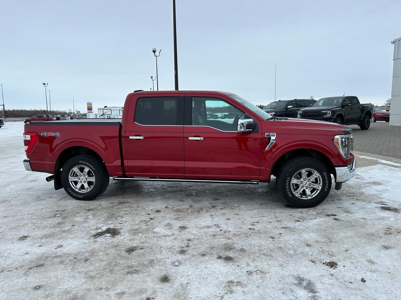 2021 Ford F-150 LARIAT 4WD SUPERCREW 5.5' BOX Photo