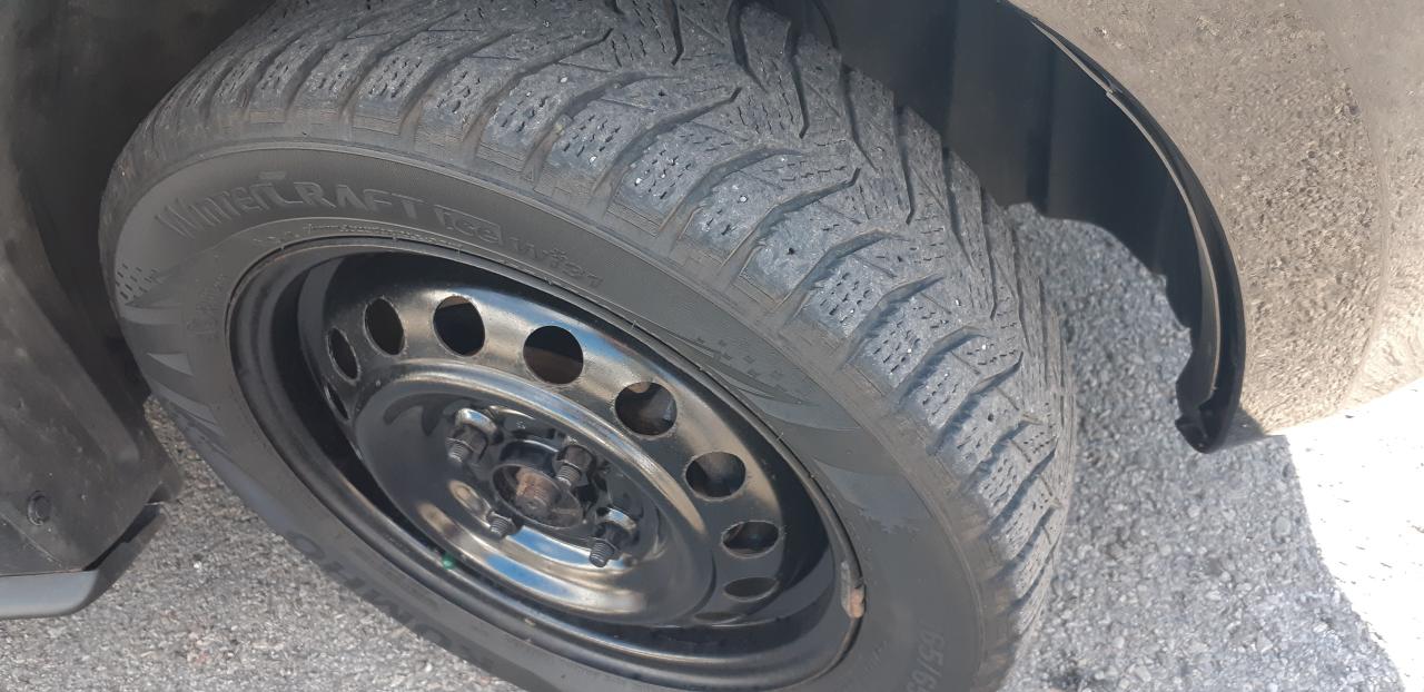 2015 Mitsubishi Mirage 4dr HB CVT ES - Photo #16