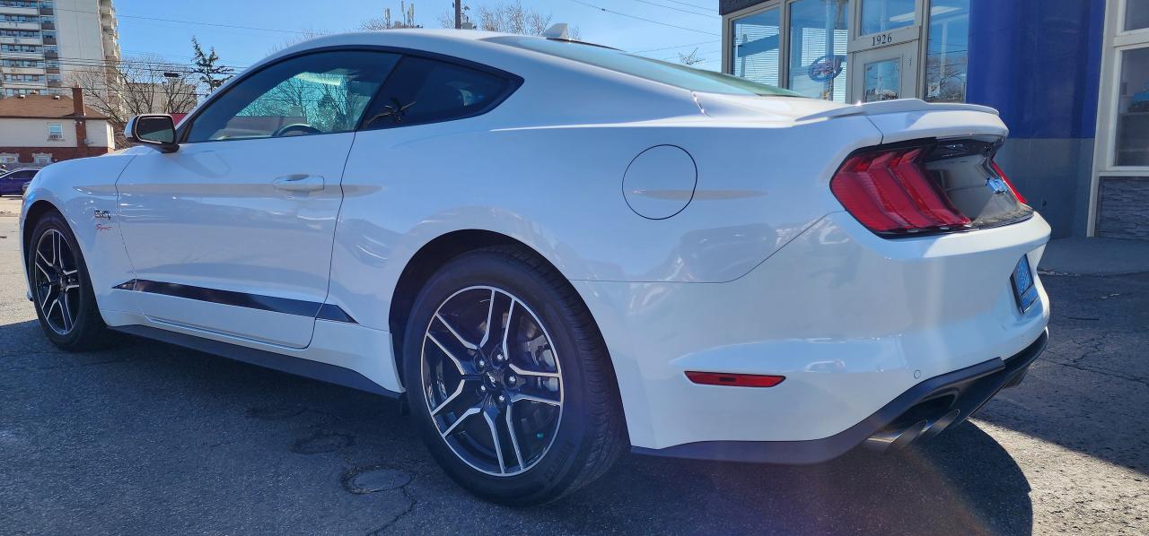 2021 Ford Mustang GT - COUPE- ONLY 15,000 - Photo #8