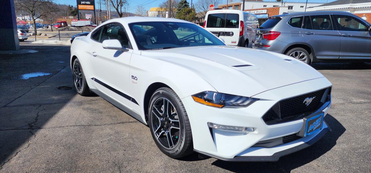 2021 Ford Mustang GT - COUPE- ONLY 15,000 - Photo #4