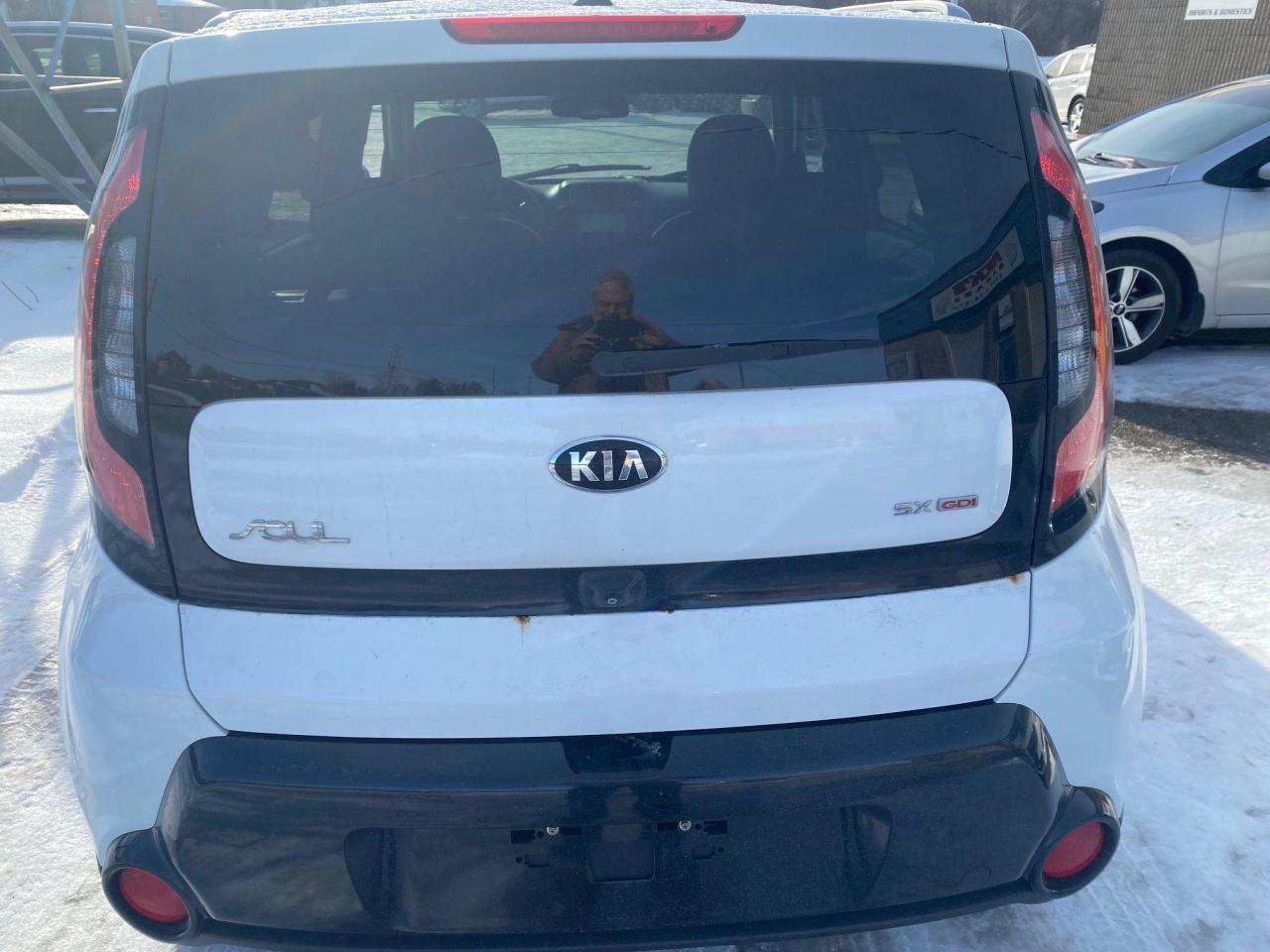 2016 Kia Soul SX Luxury 5dr Wgn Auto - Photo #10