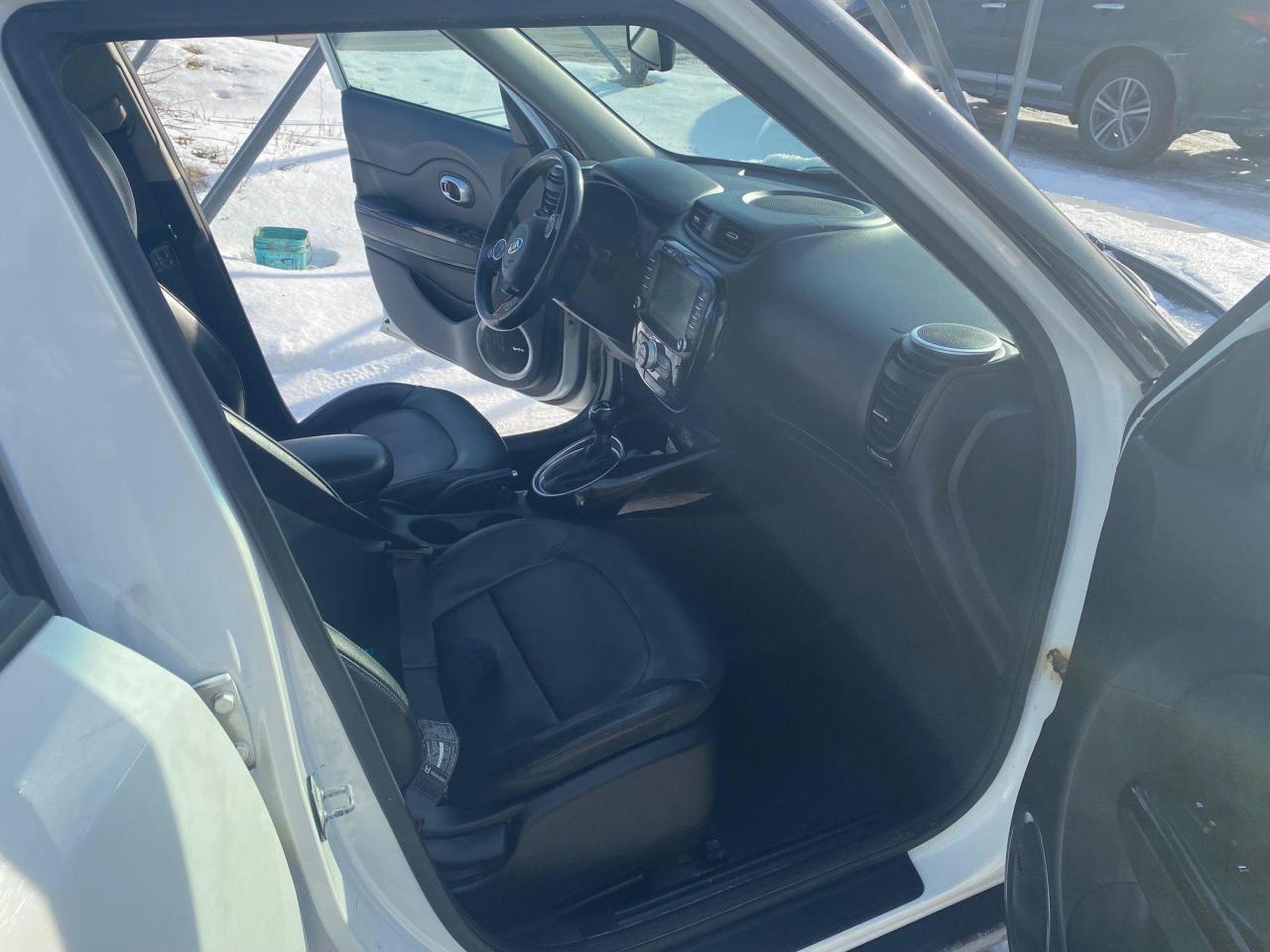 2016 Kia Soul SX Luxury 5dr Wgn Auto - Photo #15
