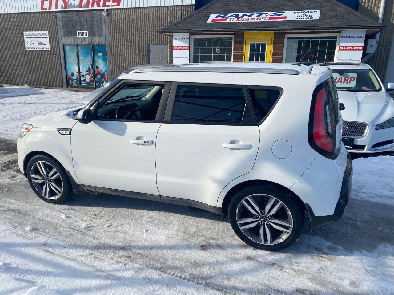 2016 Kia Soul SX Luxury 5dr Wgn Auto - Photo #16