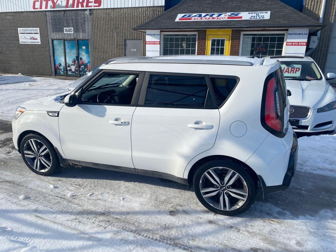 2016 Kia Soul SX Luxury 5dr Wgn Auto - Photo #17