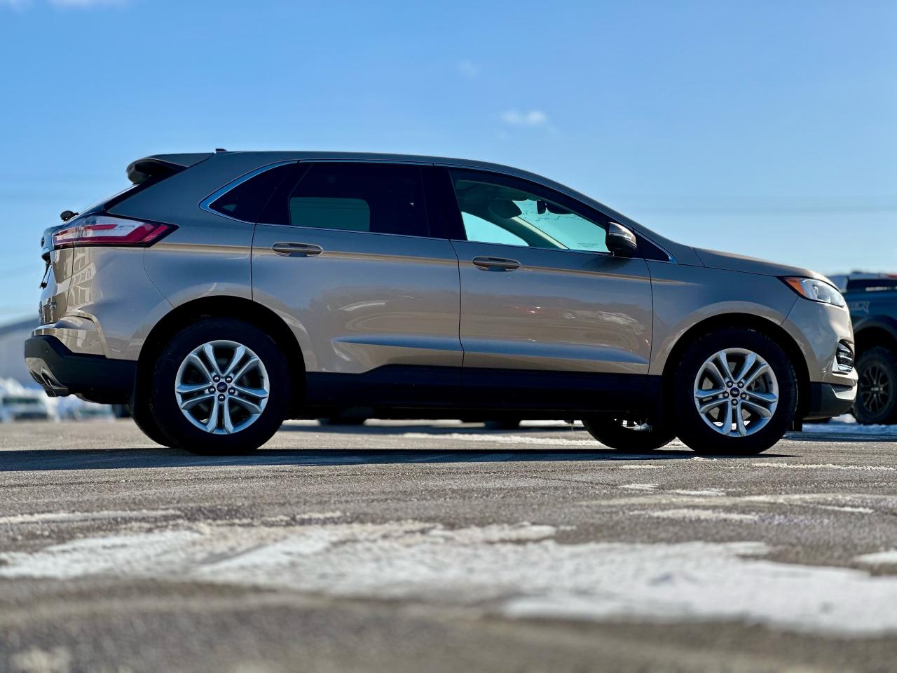 2020 Ford Edge SEL AWD W/ LEATHER Photo