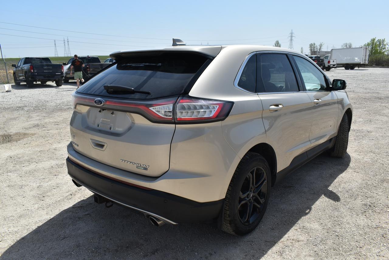2018 Ford Edge Titanium AWD - Photo #9