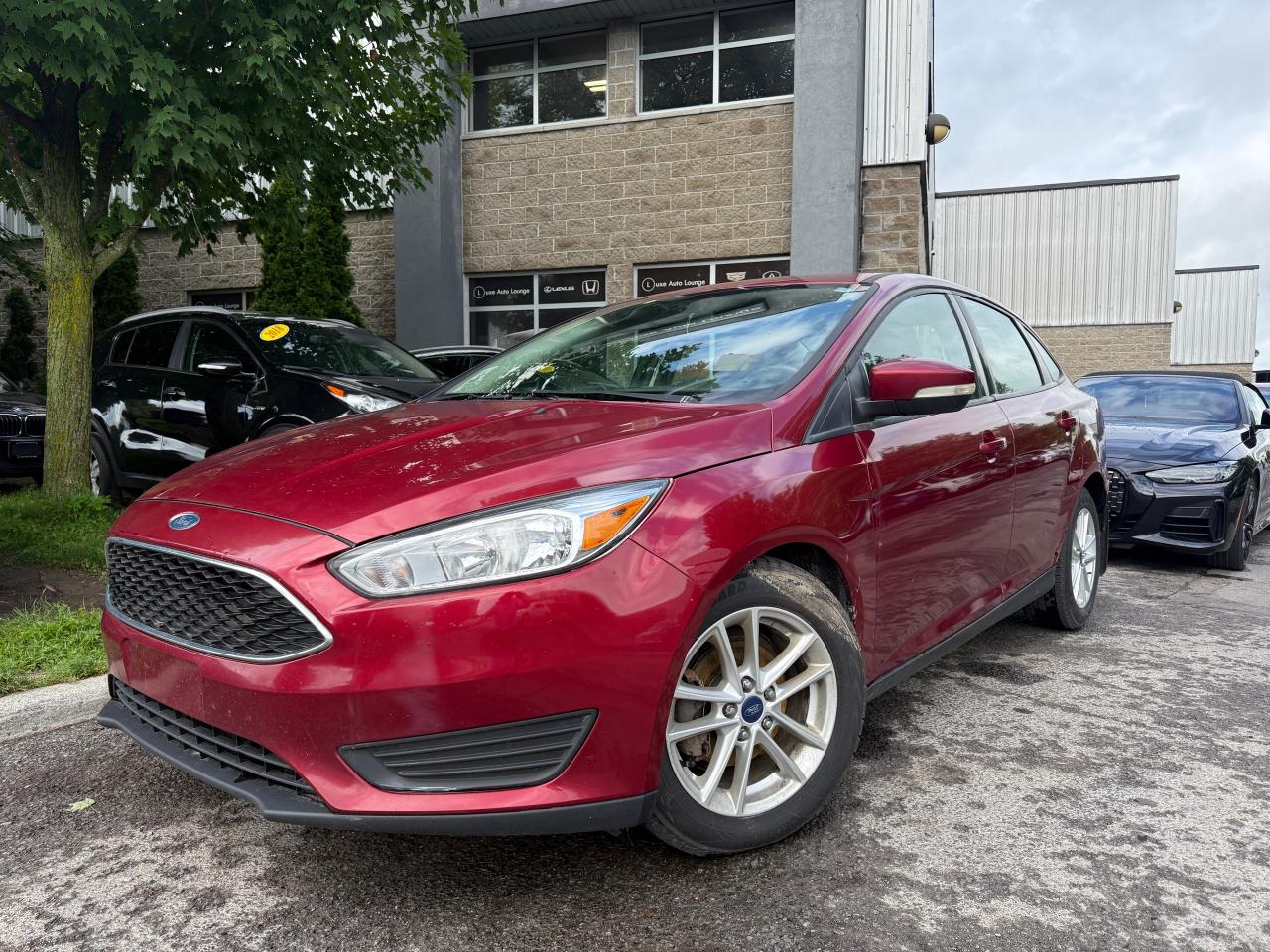 Used 2017 Ford Focus SE, AUTO, LOW KM! HEATED SEATS & STEERING WHEEL! for sale in Orleans, ON