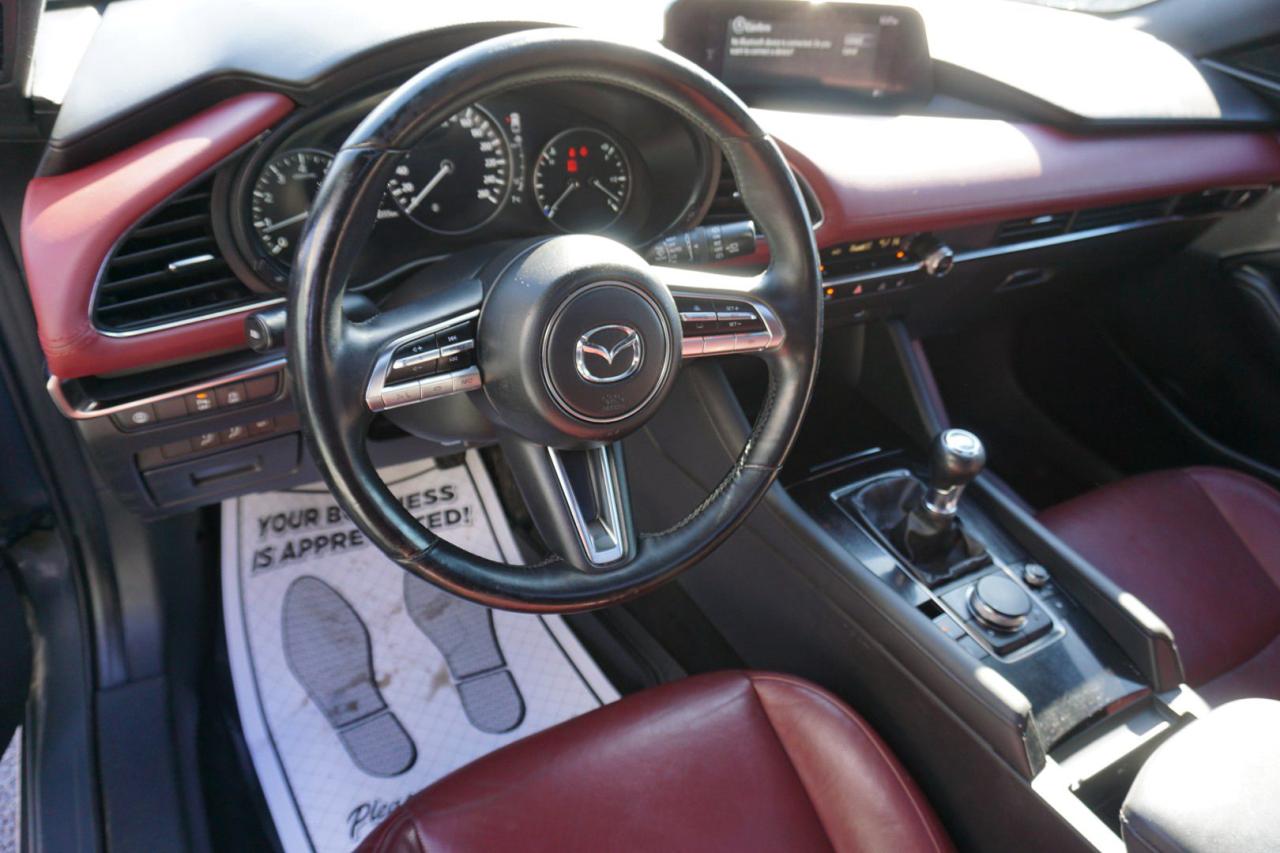 2020 Mazda MAZDA3 2.5L GT CERTIFIED CAMERA NAV BLUETOOTH LEATHER HEATED SETAS SUNROOF CRUISE ALLOYS - Photo #9
