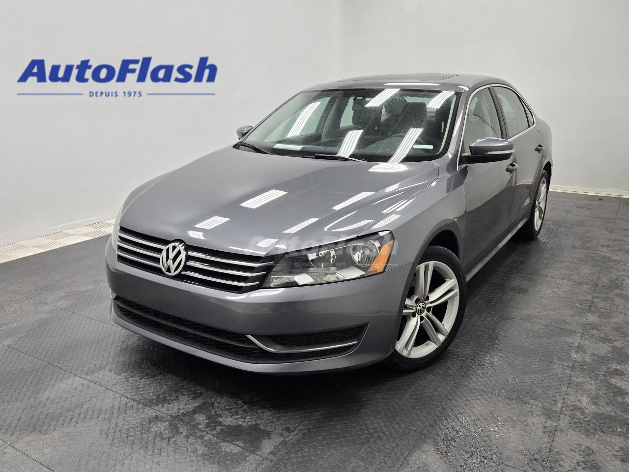 Used 2013 Volkswagen Passat 1-PROPRIO, BAS-KILO, COMFORTLINE, CUIR, TOIT-OU for sale in Saint-Hubert, QC