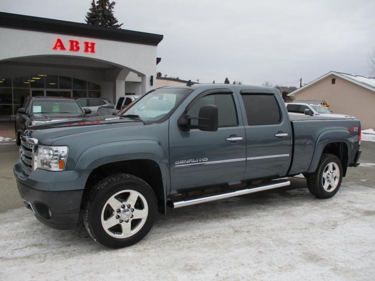 Used 2012 GMC Sierra 2500 HD Denali Crew Cab 4WD for sale in Grand Forks, BC