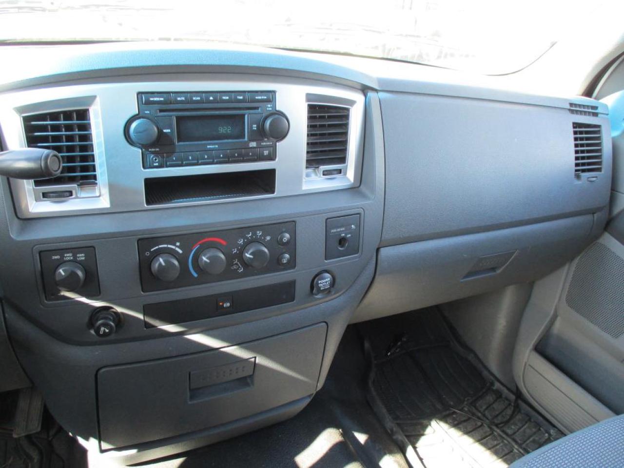 2008 Dodge Ram 5500 CUMMINS DIESEL 4WD Photo16