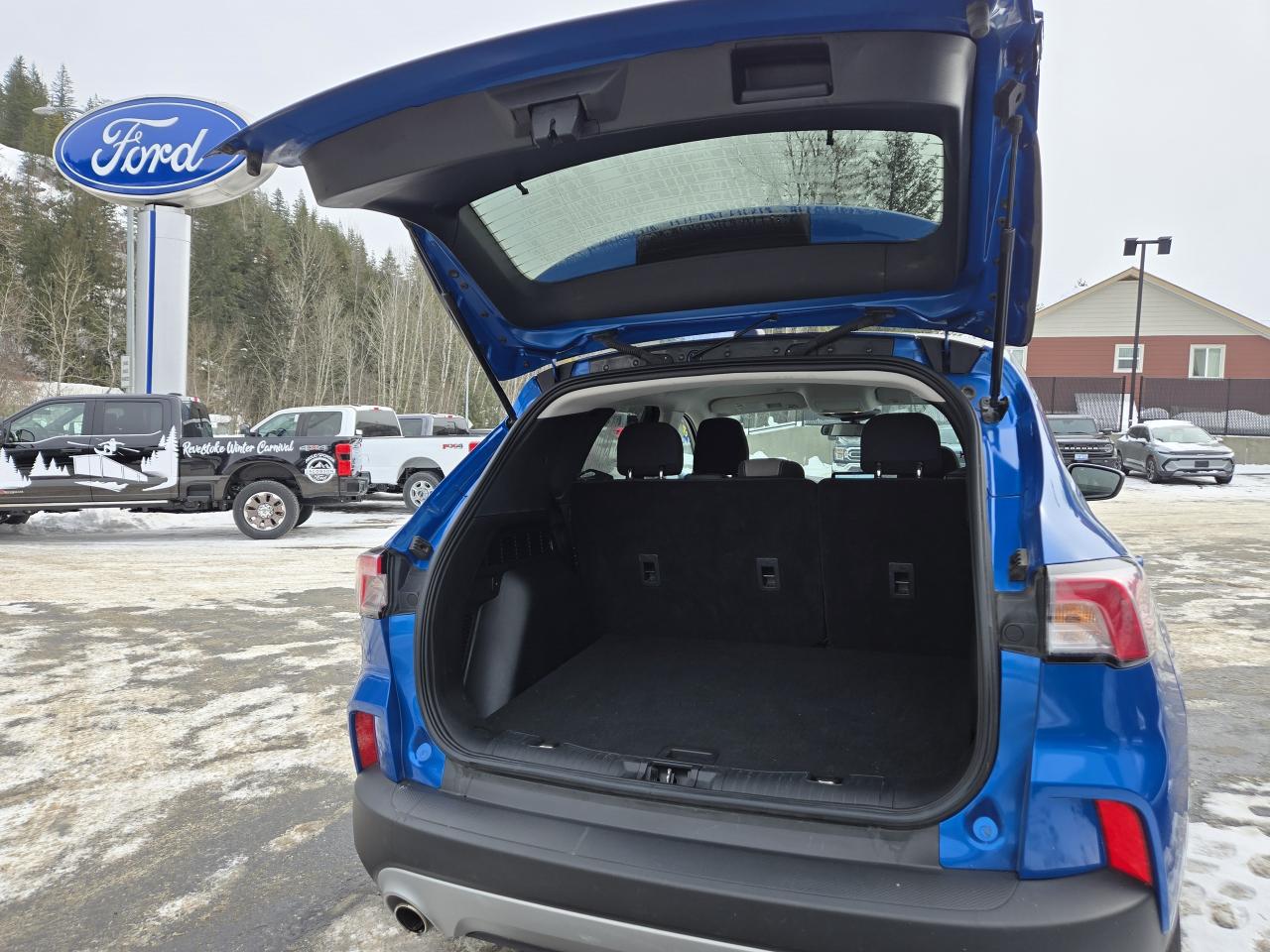 2021 Ford Escape SE Photo5