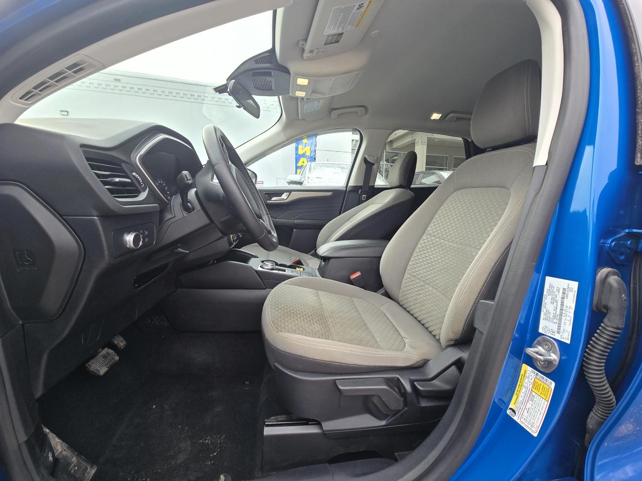 2021 Ford Escape SE Photo5