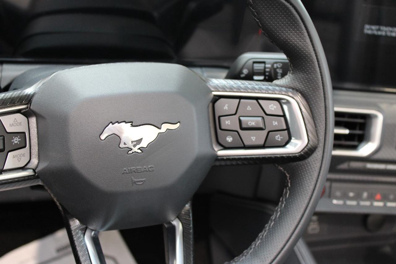 2025 Ford Mustang EcoBoost Premium Convertible Photo