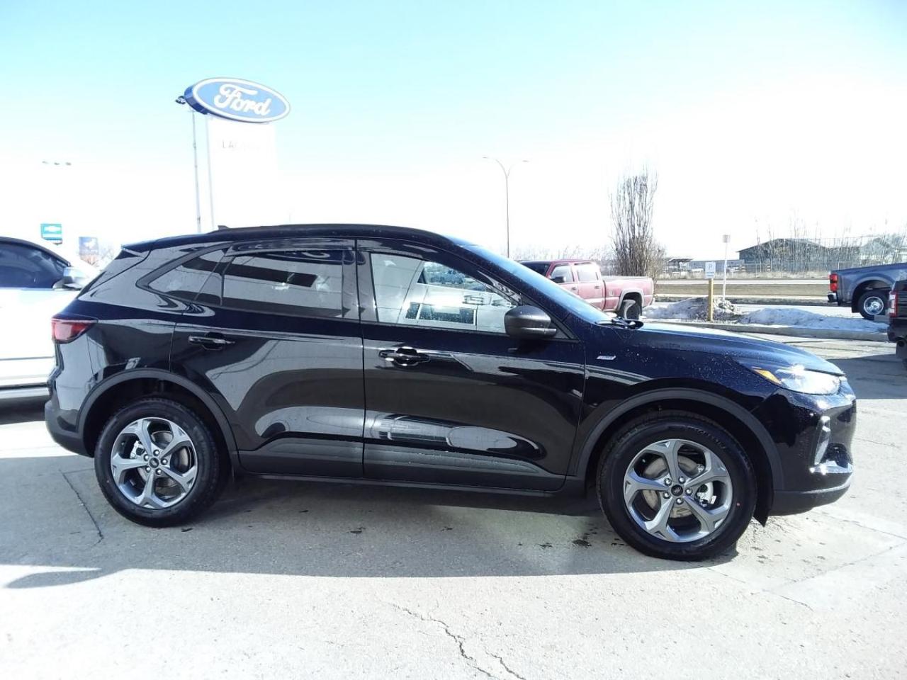 New 2025 Ford Escape STLINE for sale in Lacombe, AB