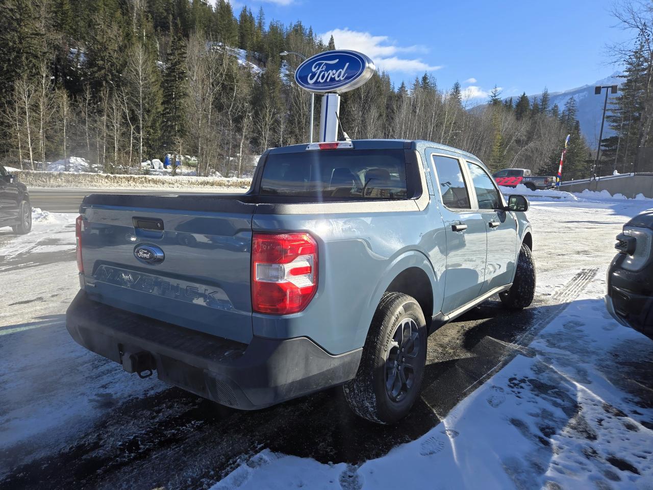 2023 Ford MAVERICK XLT Photo5