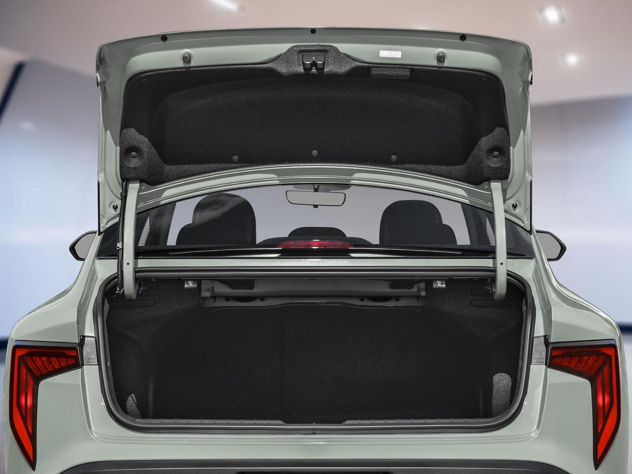 2025 Kia K4 EX FWD Photo