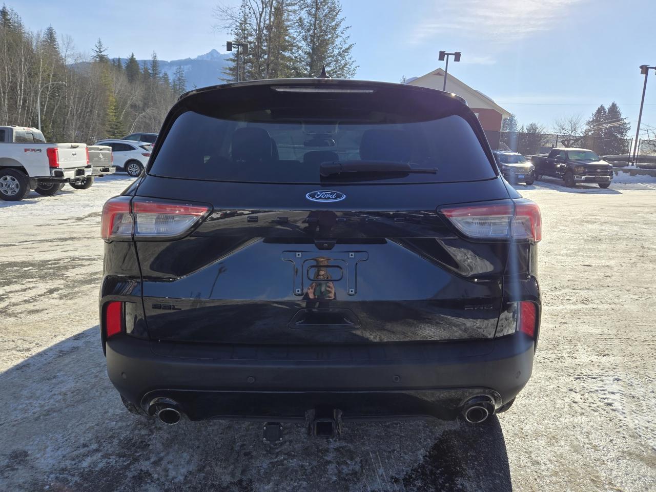 2021 Ford Escape SEL Photo5