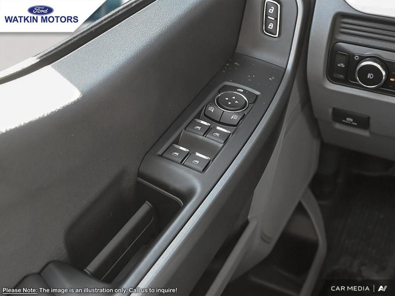 2025 Ford Super Duty F-350 XLT Photo25