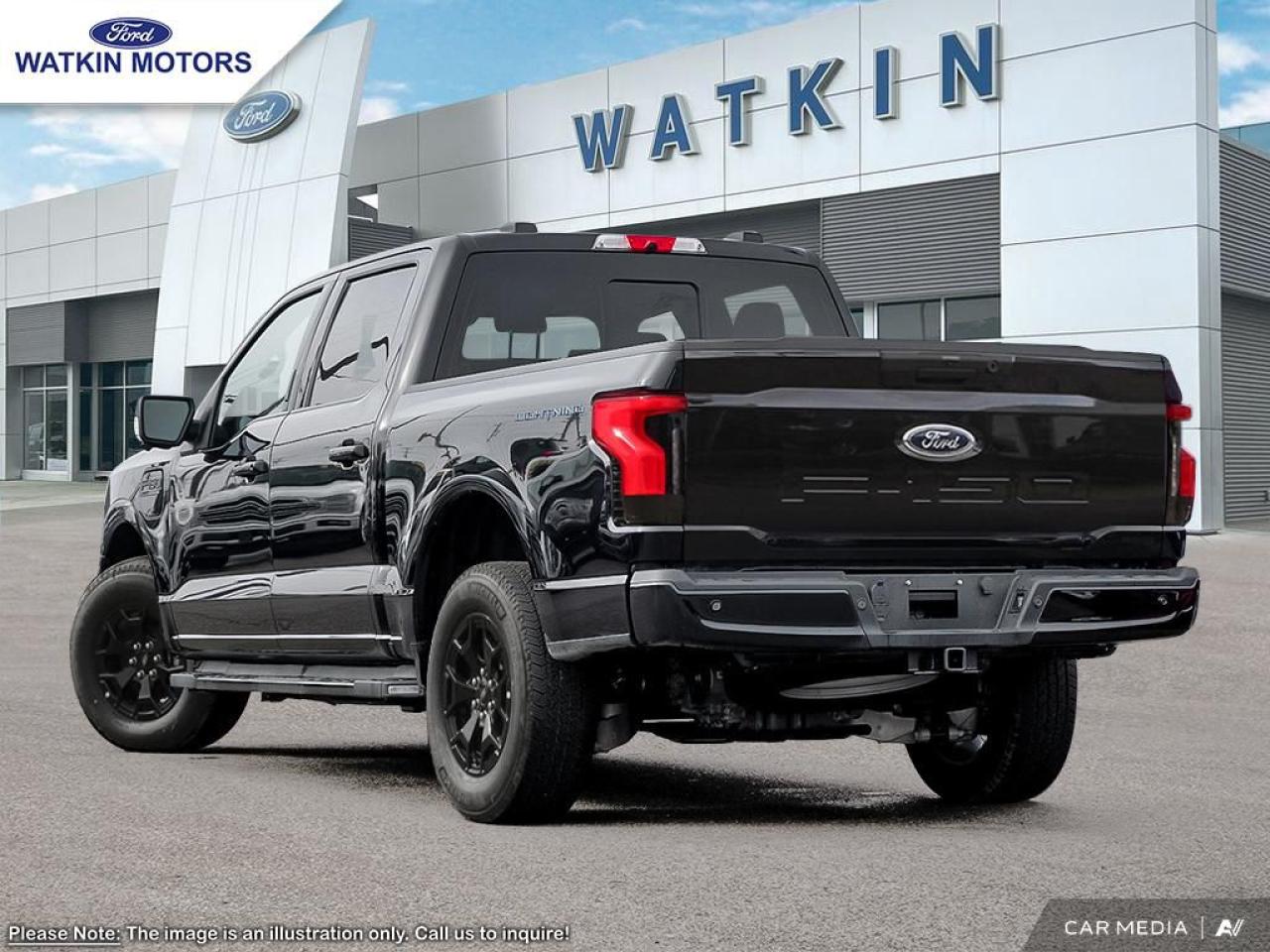 2025 Ford F-150 Lightning XLT Photo8