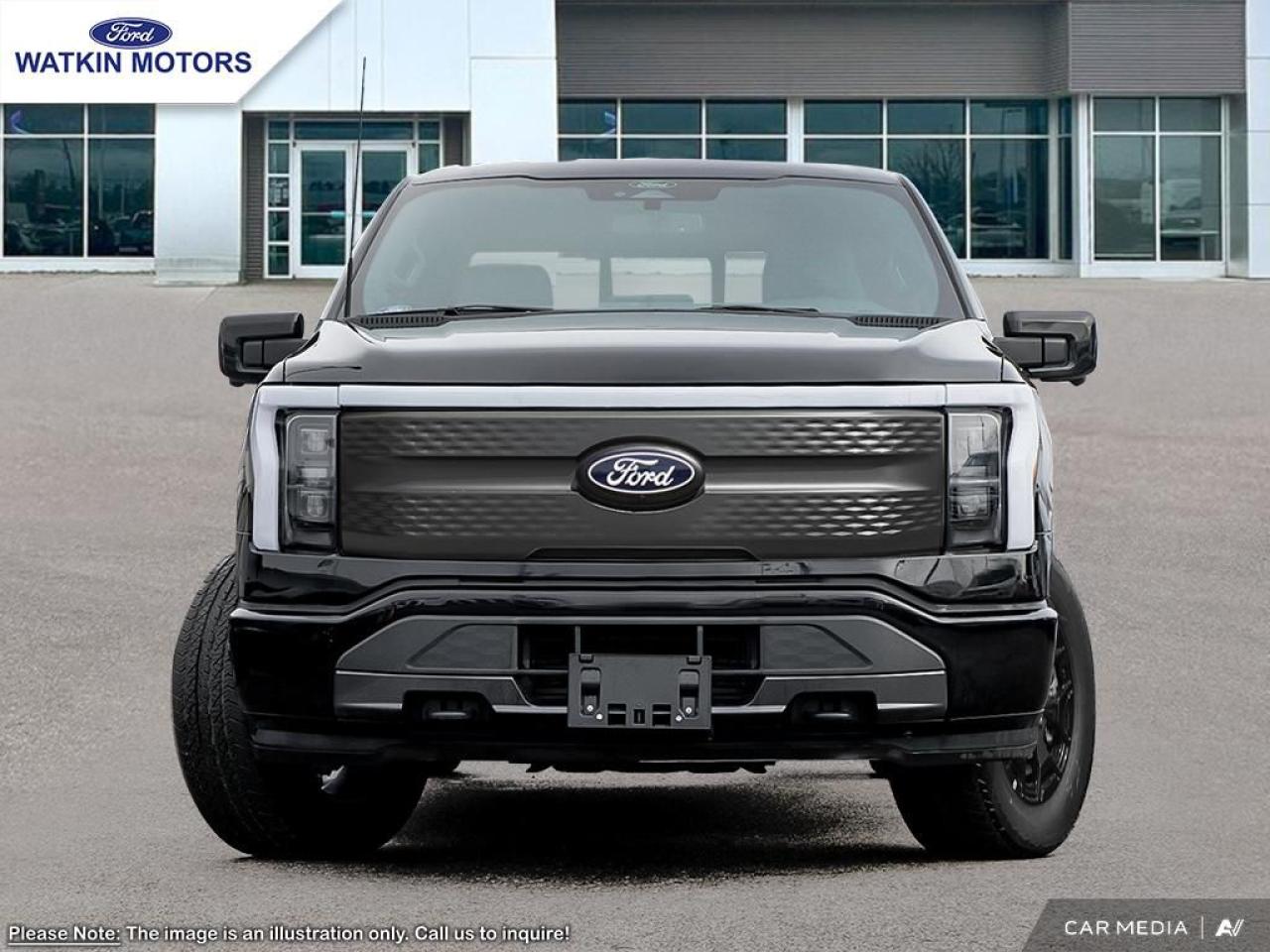 2025 Ford F-150 Lightning XLT Photo8