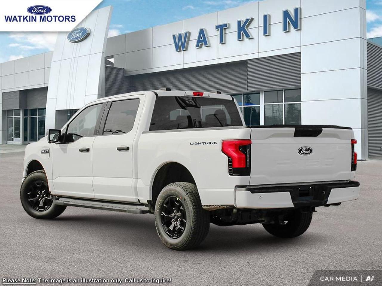 2025 Ford F-150 Lightning XLT Photo26
