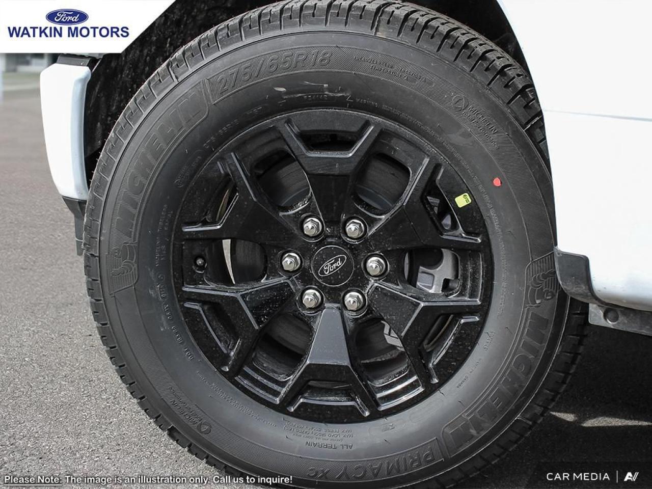 2025 Ford F-150 Lightning XLT Photo26