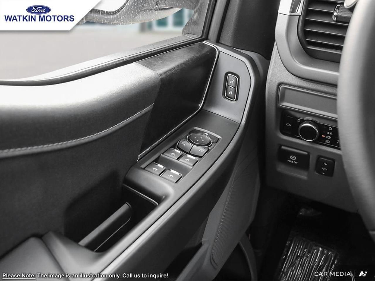 2025 Ford F-150 Lightning XLT Photo26