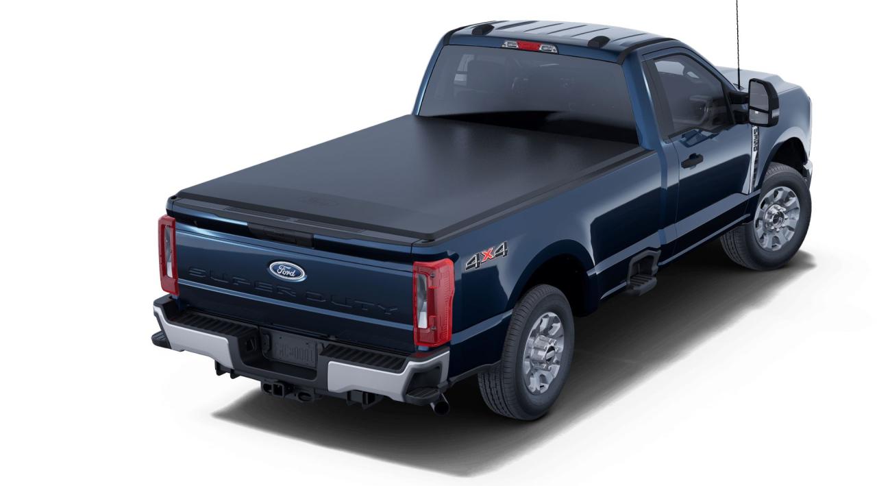 2025 Ford F-350 XLT Photo2