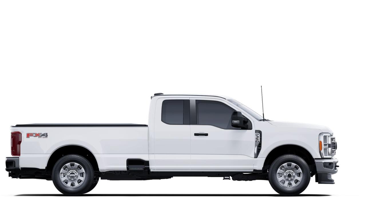 2025 Ford F-350 XLT Photo4