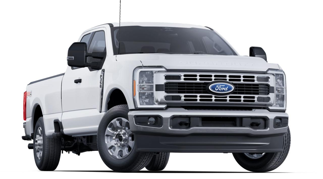 2025 Ford F-350 XLT Photo3