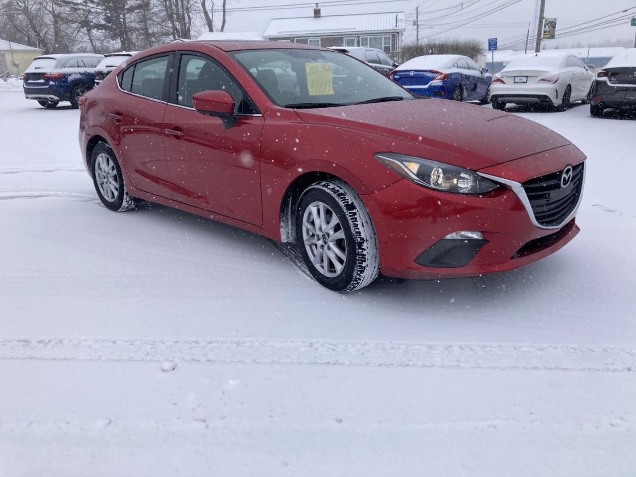 Used 2016 Mazda MAZDA3 I TOURING / LOW KMS / HEATED SEATS / REVERSE CAMERA / PUSH BUTTON START / APPLE CARPLAY & ANDROID AUTO for sale in Truro, NS