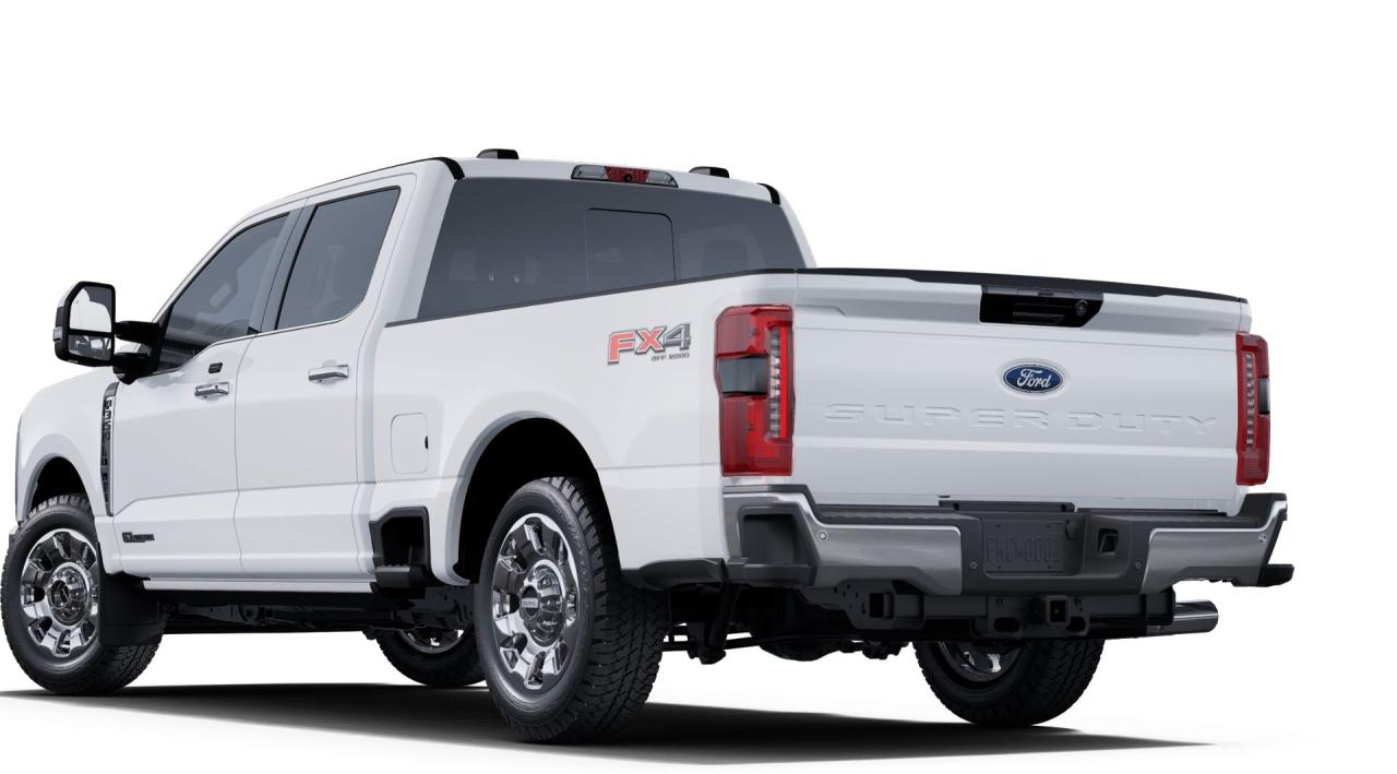 2025 Ford SUPERDUTY F-350® Lariat® 6.8' Box 618A Photo